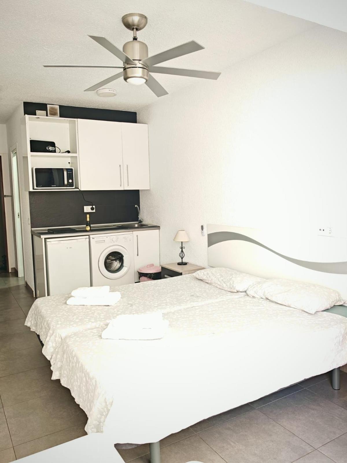 Apartamento Málaga Port Exterior foto