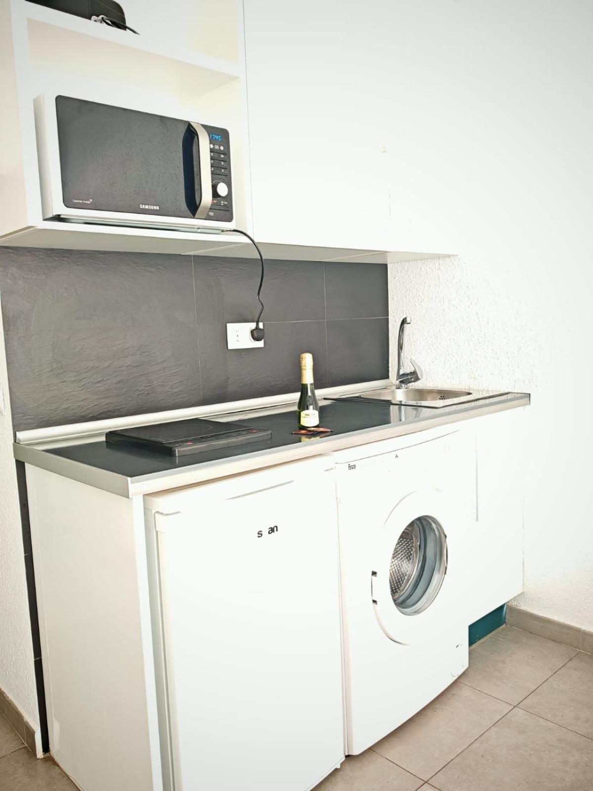 Apartamento Málaga Port Exterior foto